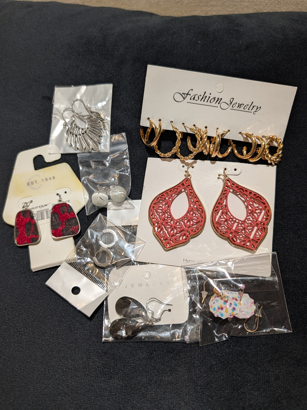 Fashion Jewelry Red Filigree Drop Earrings - Fashion Jewelry